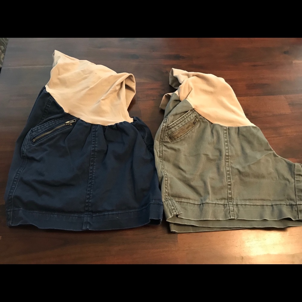 Maternity shorts